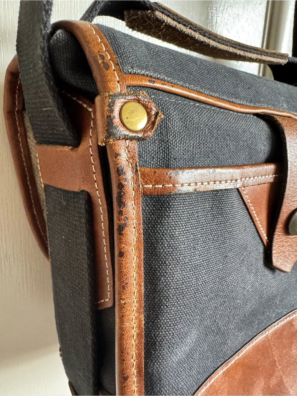 Fogg Can-Can Navy Blue Brown Canvas & Brown Leather Camera Crossbody Bag
